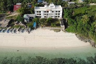 Bed and Breakfast Dapdap Shorelines Beach House
