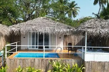Hotel Destiny Goa Beach Resort