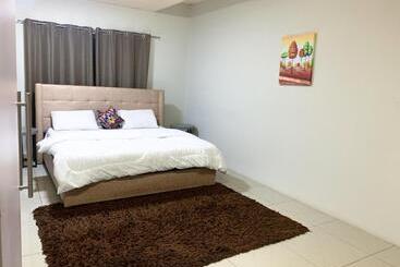 Aparthotel Adrich Properties Cantonment