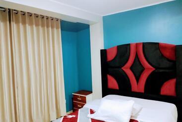 ペンション Hostal Toscano Suites