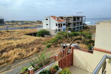 تختخواب و صبحانه Casa Miami