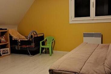 Bed and Breakfast Chambres Et Piscine à Sword Beach Colleville