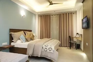 Otel Centra