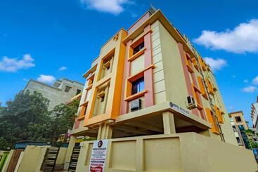 Goroomgo Sr Palace Bhubaneswar A Luxury Collection Of Hotels Best Hotel In Bhubaneswar