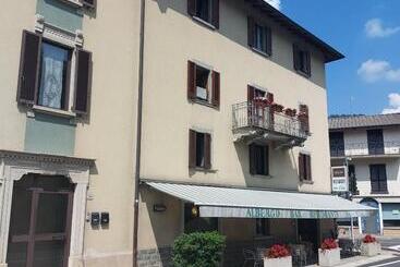 Otel Albergo Ristorante Da Elia