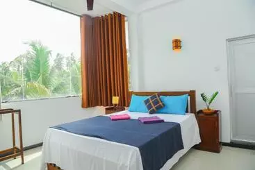 Pension The Heavens Ocean Villa Talpe