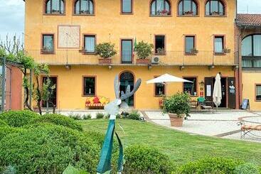 Hotel Tenuta La Cascinetta