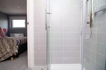 پانسیون Wyndham Road 3br Lin Pontcanna