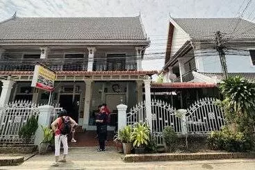 ホテル Singharat Boutique House