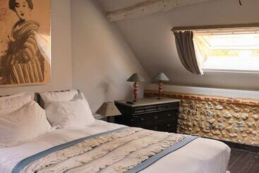 Pension La Maison D Aline Honfleur Maison D Hôte De Charme A La Normande