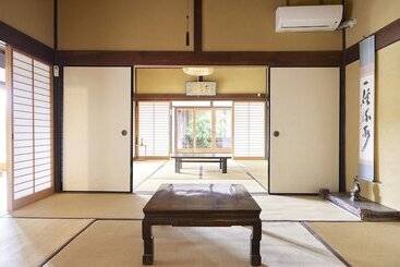Pensão Temple Stay Tsushima Seizanji