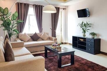 هتل آپارتمان La Belle Residence