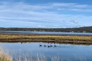 House Pelican Point Sanctuary