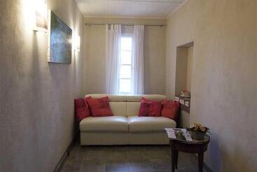 Aamiaismajoitus (B&B) Couleur Lavande