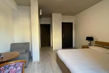 צימר Urban Homy Gorizia