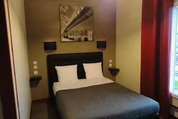 Hotel Hôtel Des 2 Gares