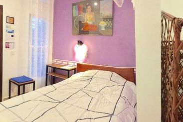 פנסיון La Maison Du Passant