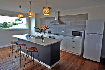 דירות לתיירים Seaview House Ulverstone