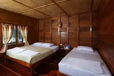 ホテル Saiyok Mantra Resort