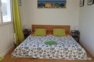 مبيت وإفطار Megalight Ii