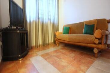 Pension Colombo 07 Charming Home Stays