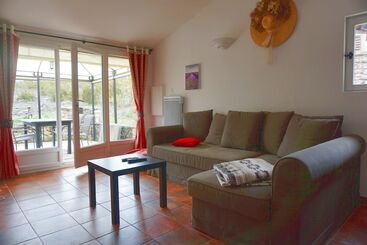 مبيت وإفطار La Buisse