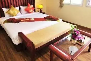 Phi Phi Little Star Resort