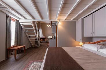 Ef Zin Hotel Arachova