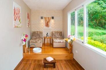 Hotell Las Terrazas De Dana Boutique Lodge & Spa