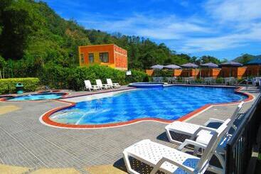 田舎風ホテル Campestre La Vega Inn