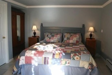 فندق Bodega Harbor Inn