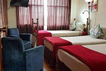 Отель Casa Echavarria