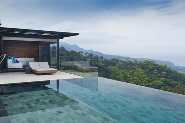 Kura Boutique Hotel Member Of The Cayuga Collection