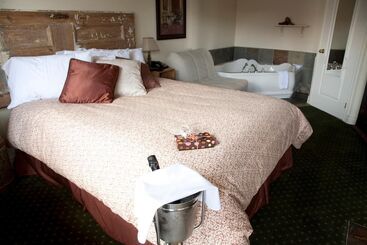 ホテル Auberge De La Tour Du Lac