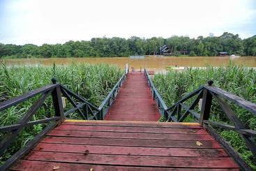 Hotel Nature Lodge Kinabatangan