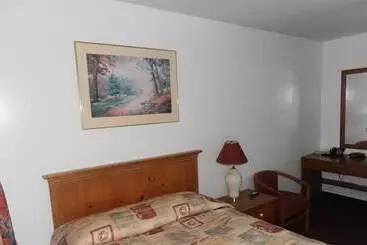 Maples Motel