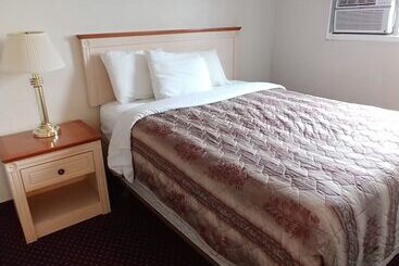 Sand Castle Suites Motel