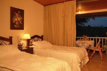 Bed & Breakfast Finca Machangara