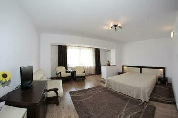 Hotel Guesthouse Denim