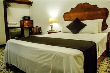 Epoca Hotel Boutique