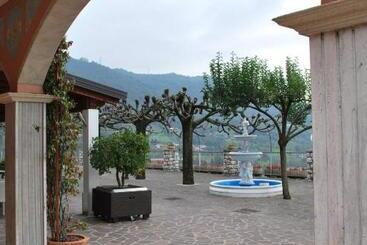 Отель Ristorante Albergo San Michele