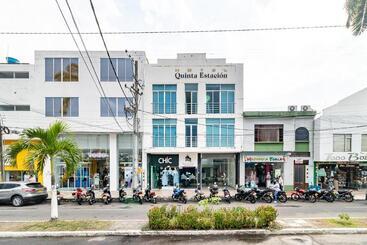 هتل Quinta Estacion