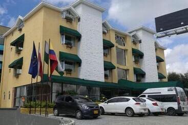 هتل Santiago De Arma