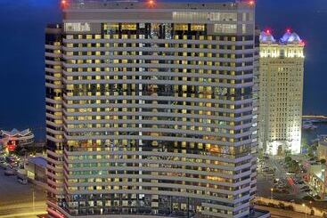 هتل آپارتمان The Curve