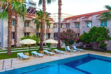 Pensió Tekirova Butik Otel