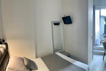 호텔 Hôtel Les Beaux Arts Limoges Hypercentre