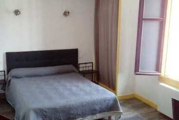 Hotel Hôtel Les Beaux Arts Limoges Hypercentre