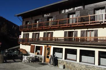 هتل Hôtel Le Monte Pente