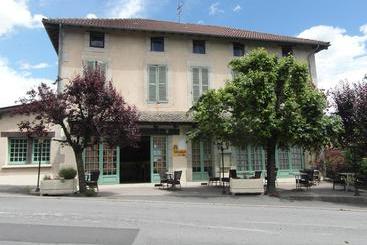 Отель Hôtel Restaurant Le Périgord