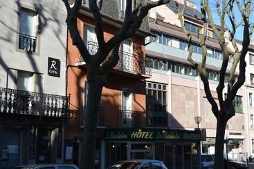 בית מלון כפרי Le Charleston